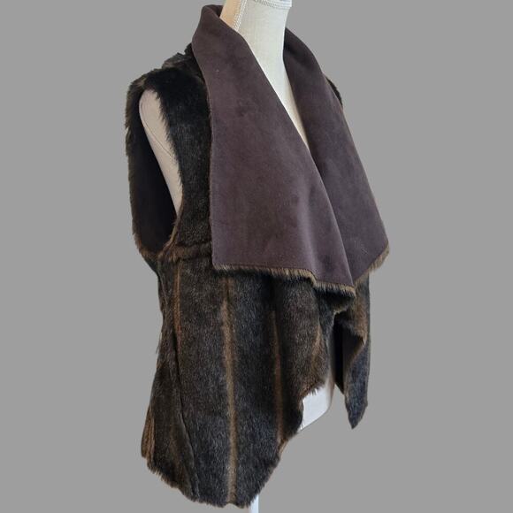 Bebe Brown Faux Fur Reversible Open Vest Women's Sz Small - Picture 4 of 9